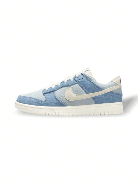 Nike Dunk Low Sneakers