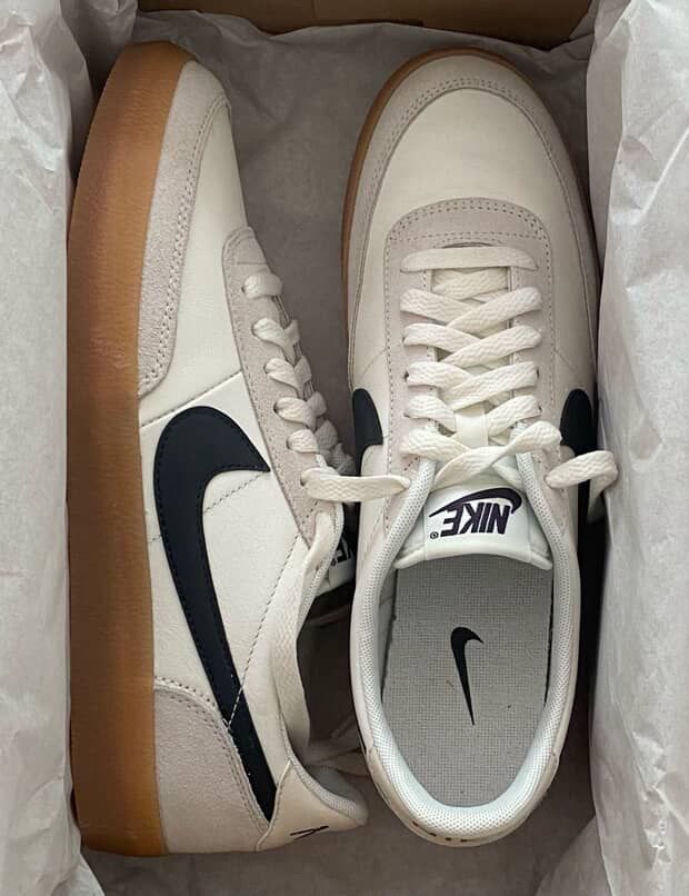 Nike Classic Sole Sneakers