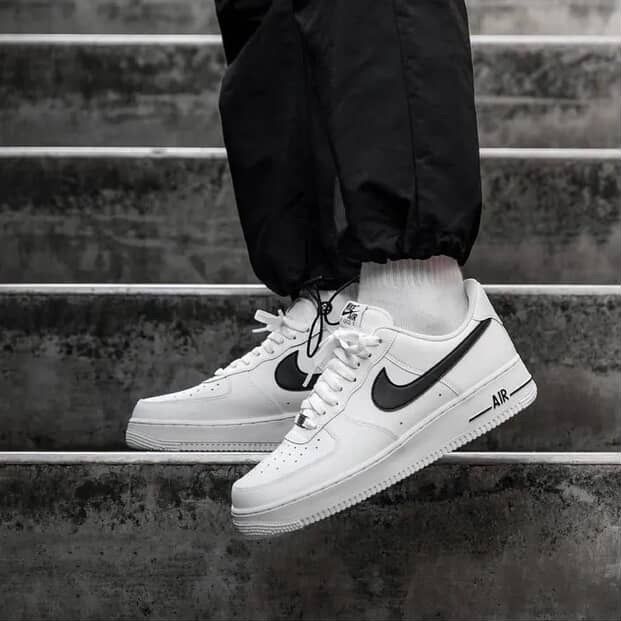 Nike Court Legacy Sneaker