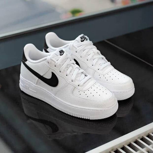 Nike Court Legacy Sneaker